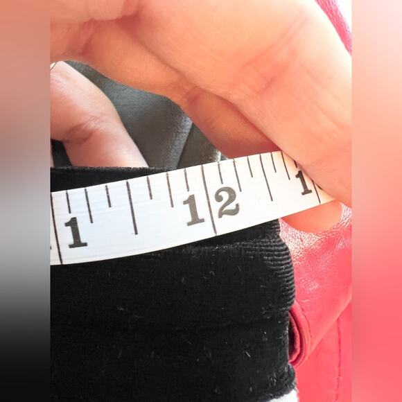 Shane Justin bedazzled booty shorts black velvet micro shorts stretchy medium - Picture 5 of 5